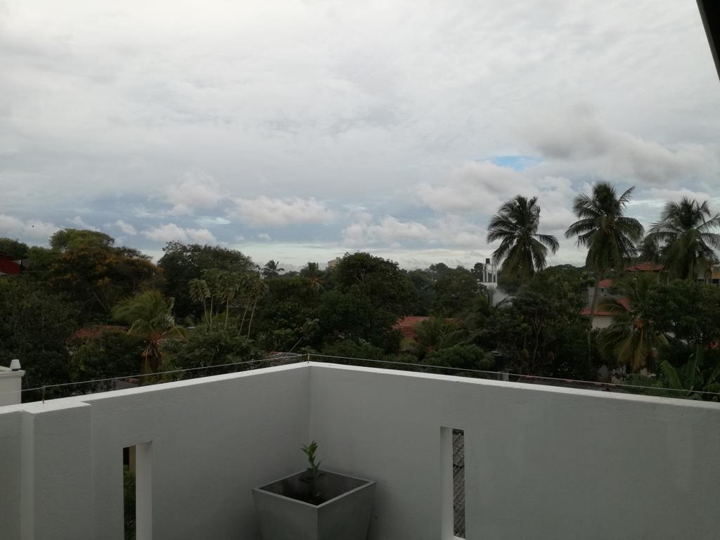 Hotel Bianco Terrace Negombo Exterior foto